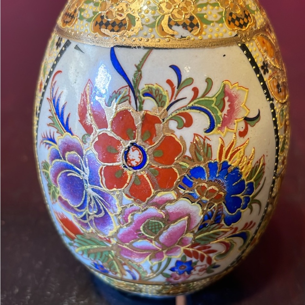 Vintage Satsuma Style Decorative Porcelain Egg 4 inches